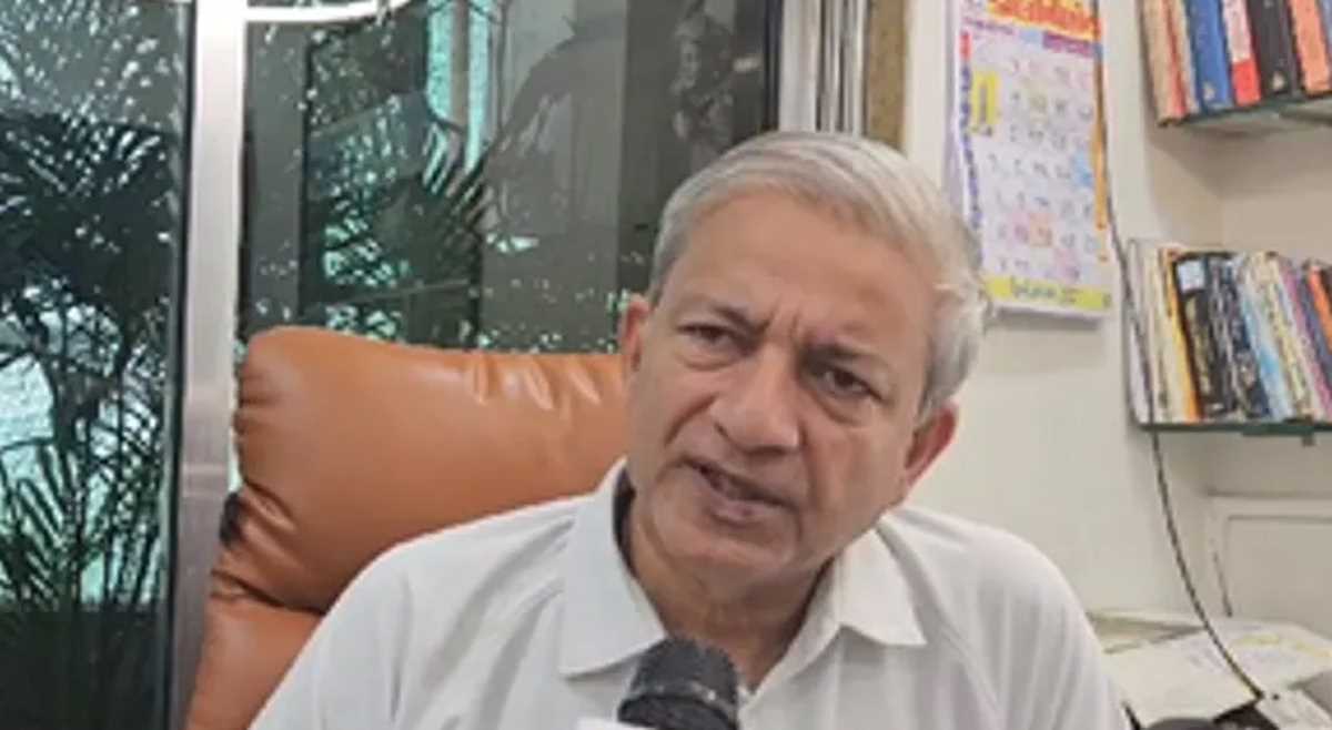 सीएम देवेंद्र फडणवीस से मिले मयंक गांधी, किसानों के मुद्दों पर की चर्चा